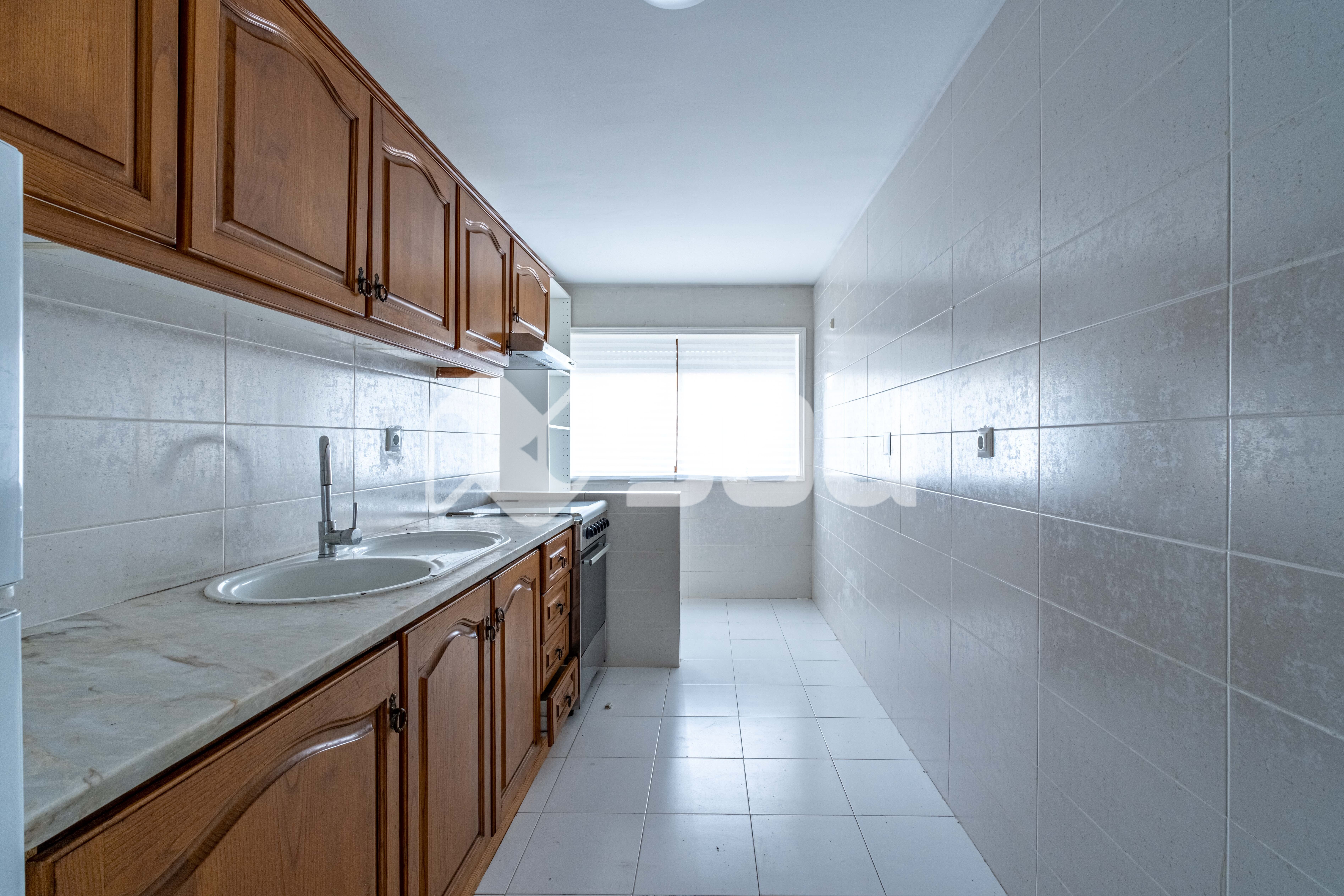 https://images.crm360.pt/imoveis/jpogxg/foto_marca_agua/iiik9utkvaj6ecsizazfhb.jpg