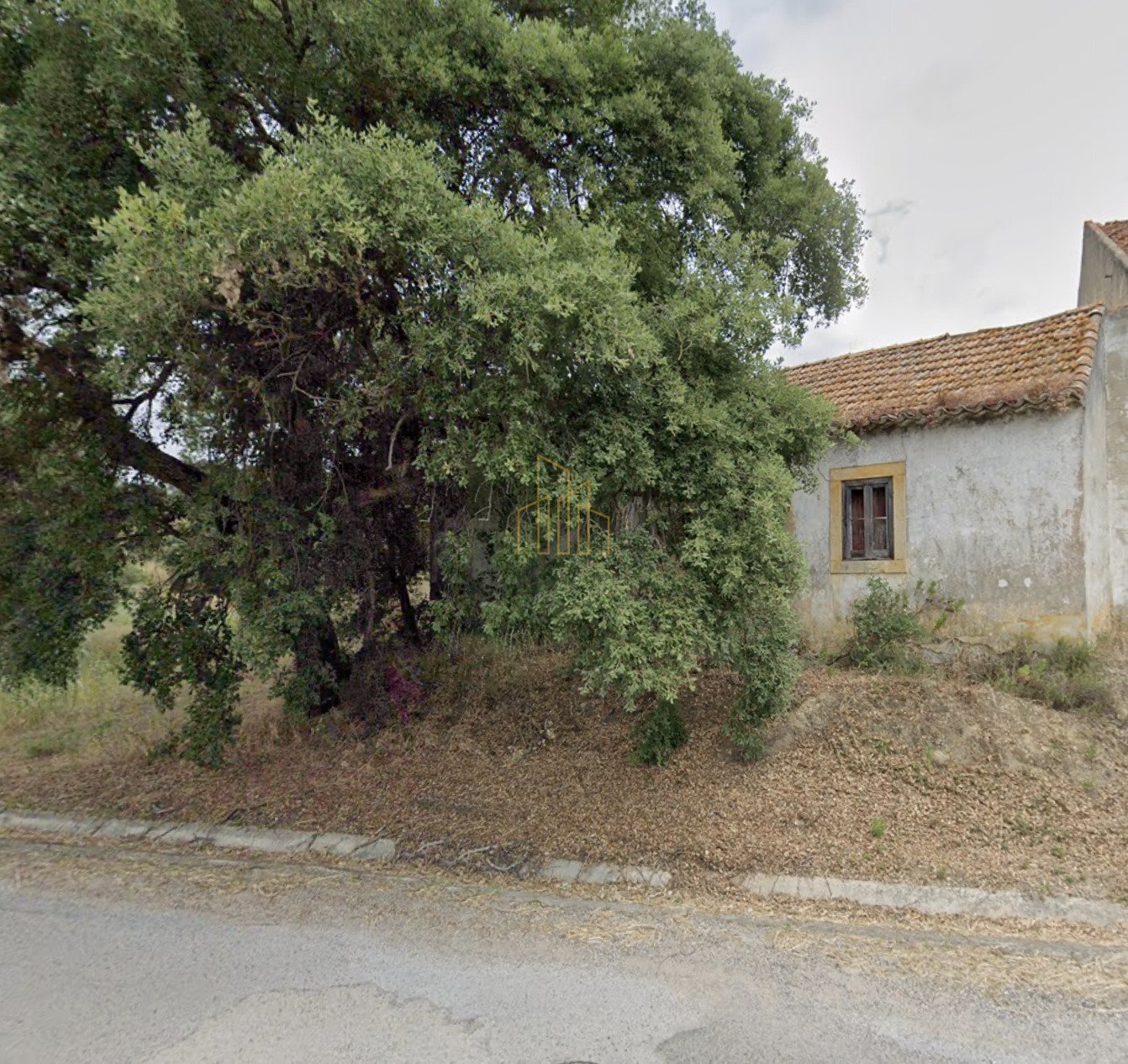 https://images.crm360.pt/imoveis/jpy7kq/foto_marca_agua/4a9z63abkq3cqfbdpgrhdg.jpg