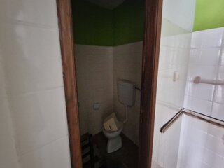 etw9p7maqmofi0mmu8e8.jpg