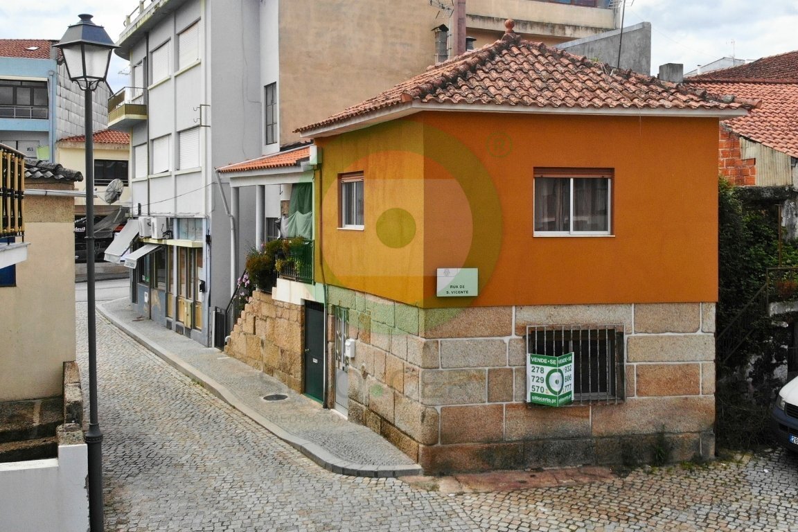 https://images.crm360.pt/imoveis/jqpxzg/foto_marca_agua/vxgzs0g9lxa7uzzyzp8sce.jpg