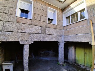 f684323luom5y16p5u8i2i.jpeg