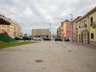 9ogj6uf5k7pil47vrayo.jpg