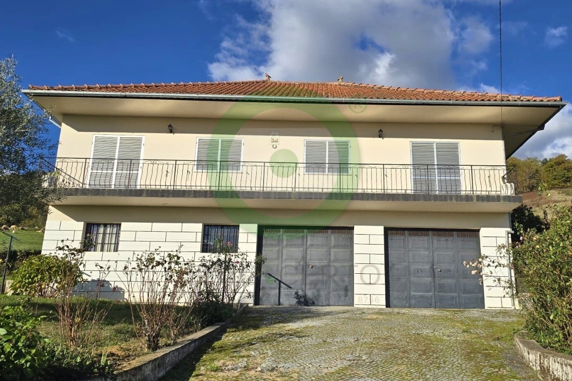 https://images.crm360.pt/imoveis/jrlexr/foto_marca_agua/hzvspfip6ek83zbjxkywic.jpg