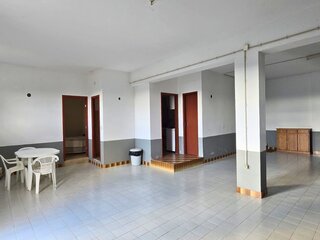 x79k346uuxgch7kj7l24p.jpg