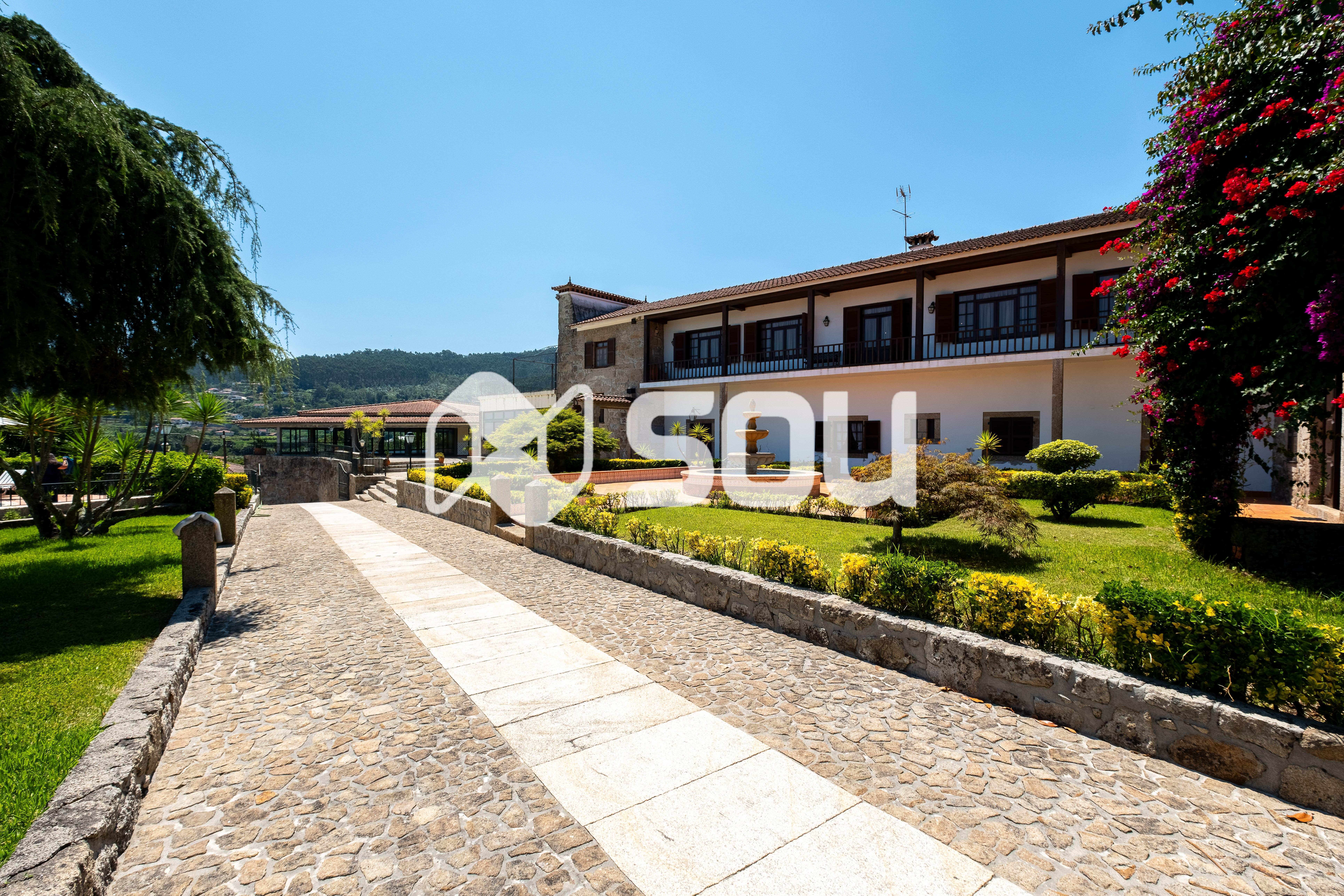 https://images.crm360.pt/imoveis/jrr14e/foto_marca_agua/p2za8cpnwqilhzojr46a2.jpg