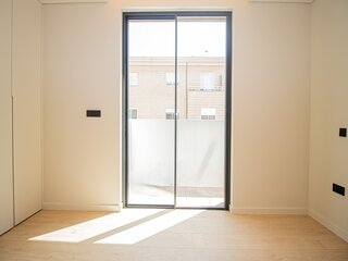 34z2c9jpzbscffov5yx2w.jpg