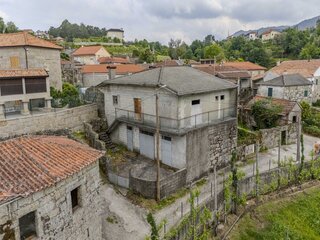 leigaxvwqla3uwi3712qe.jpg