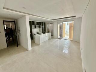 vgjs9popvts50uyi7kx6d.jpg