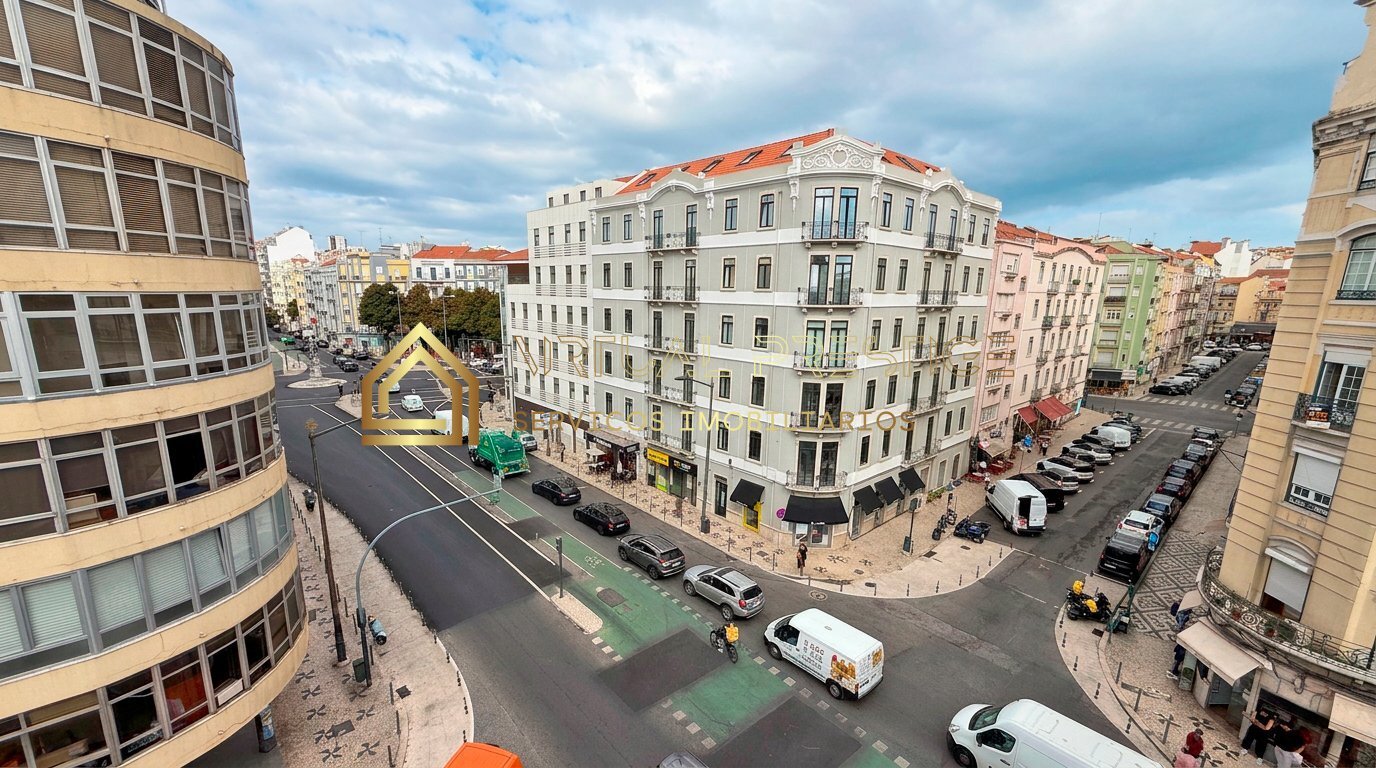 https://images.crm360.pt/imoveis/w1d8do/foto_marca_agua/uix7gqcyz6e9xsfn68f1cq.jpg