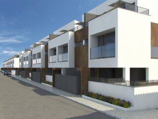 ayxlam6iwnb22of4mxjp52.jpg