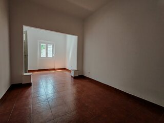 yvm3388uq8760vuootk2wg.jpg