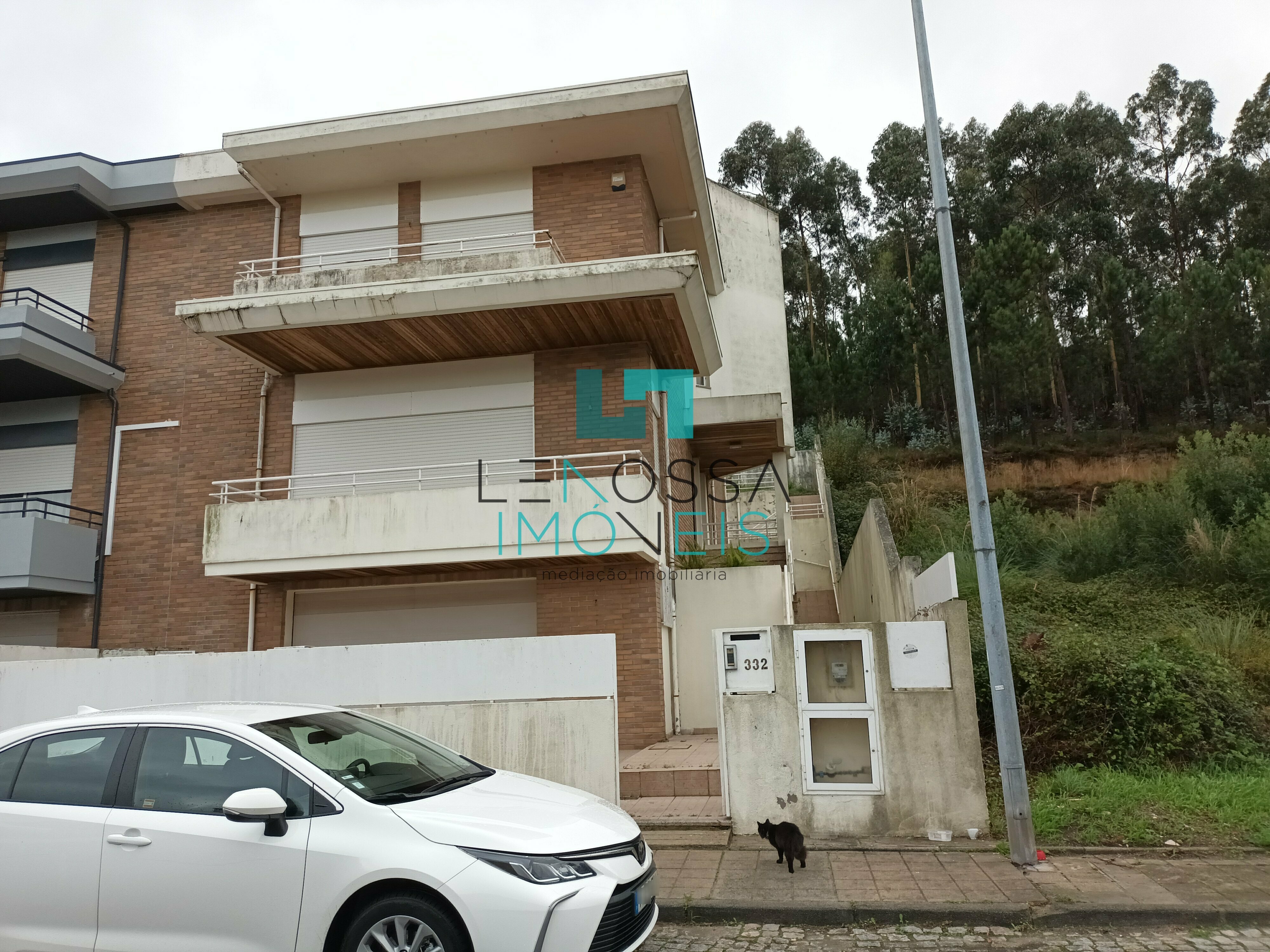 https://images.crm360.pt/imoveis/w6914e/foto_marca_agua/ev2j6uueysurx768iktibh.jpg