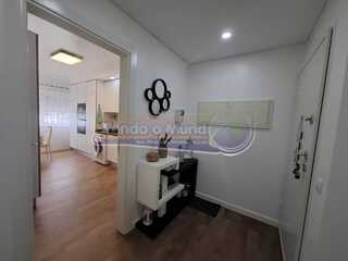 bmdnz63s63uk5v3slf40p.jpg