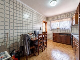 9ox7d81ywcpui8bzgl2j.jpg