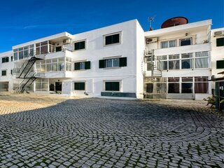 1g080p6quzok06z8bw7r.jpg