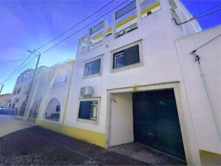 nlj2d49zafbe5n8c6bla5q.jpg