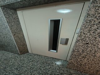 o975s7av38ii7sfaeg8v.jpg
