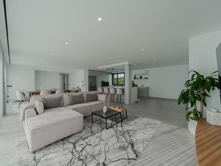 ldg82anpo6acg7s23eufh.jpg