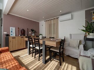 mjr5do469hrzlk14bulj2.jpg