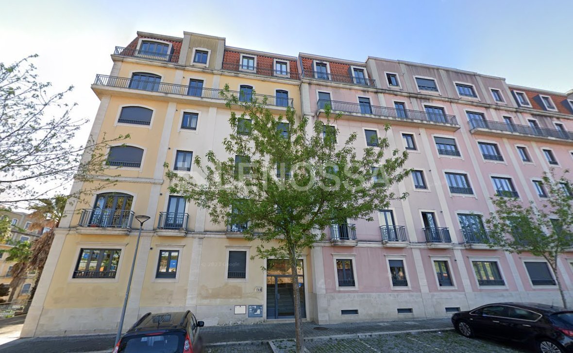 https://images.crm360.pt/imoveis/wg88v2/foto_marca_agua/b9ia1n2fkg0krhfavhgl6d.jpg