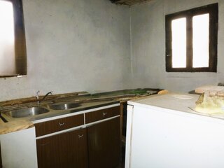 zy090mwgw28jakjd5lqk4d.jpg