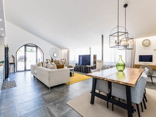 vc8d8vg87hbo1vcptgcd5.jpg