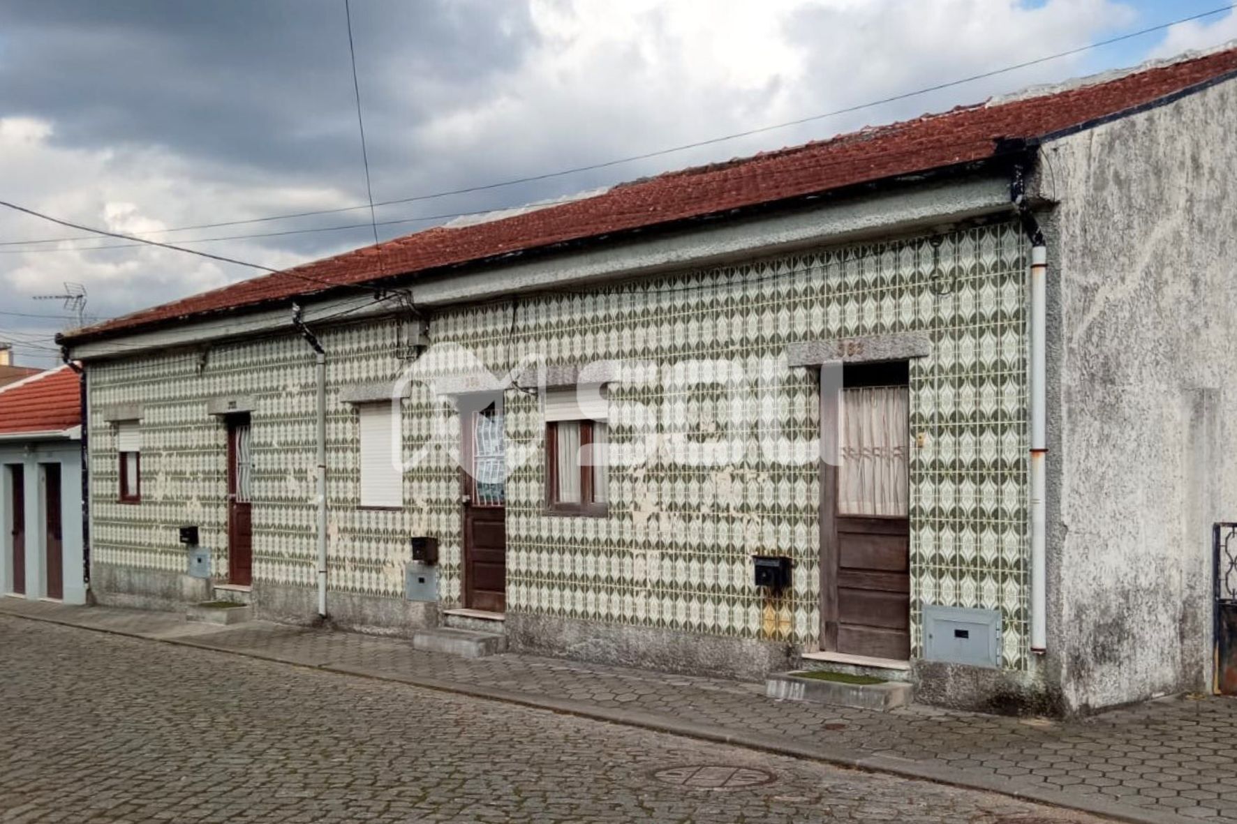 https://images.crm360.pt/imoveis/wk00qy/foto_marca_agua/7f2shnkxj5xnad7ib22h9.jpg
