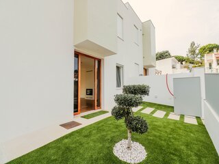 i2qye8ktzuch40x7v2lat.jpg