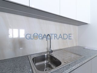 av86ux4p8dc7l5azvqa2p6.jpg