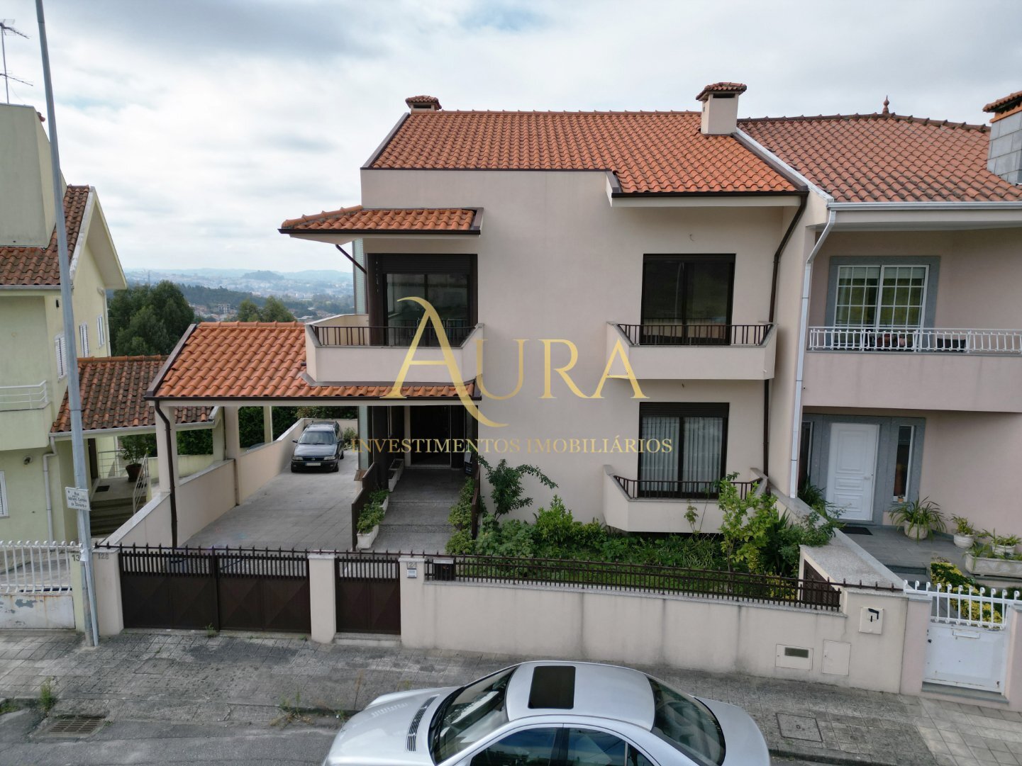 semi-detached house T4