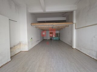 t51309trg78bl4u9fbwl8r.jpg