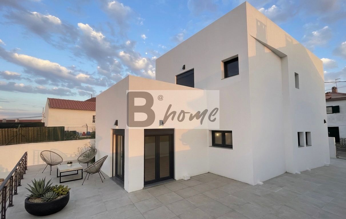 Detached house T3
