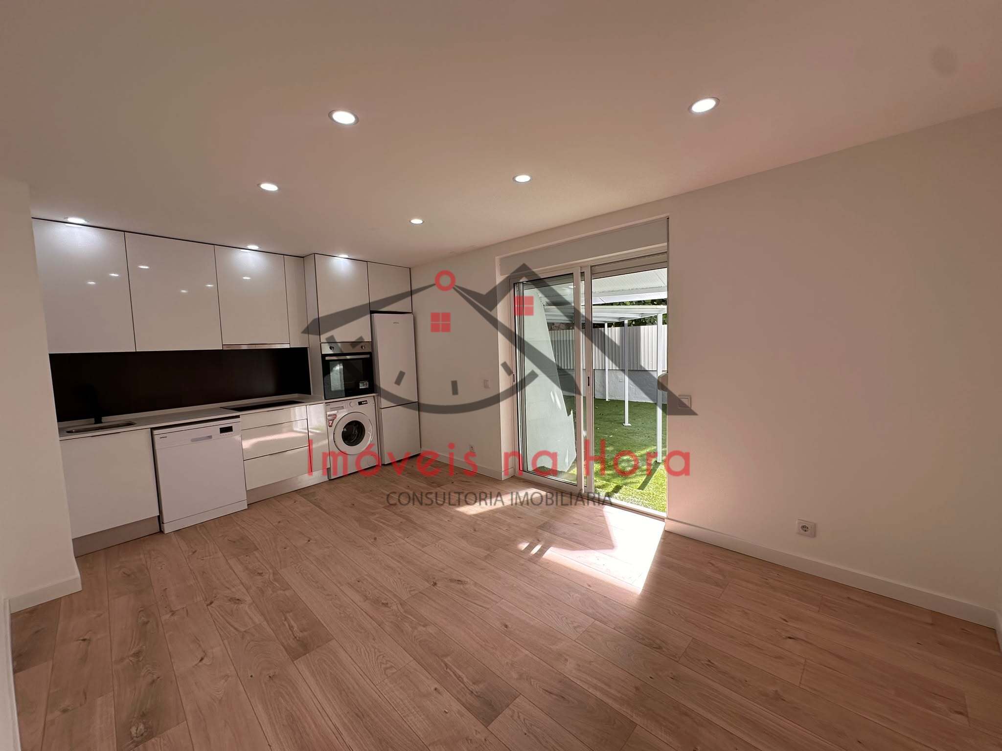 Apartment T2 + 1