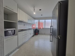a253bcb28arwd18sp8f53m.jpg