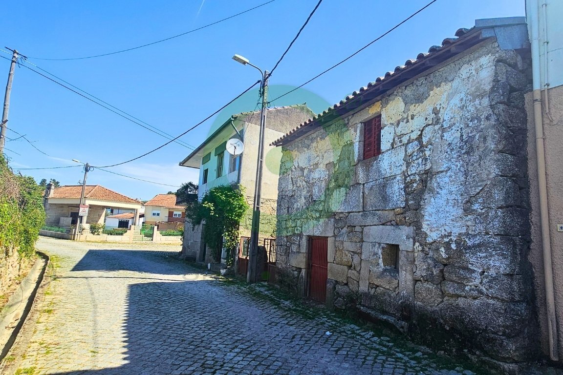 https://images.crm360.pt/imoveis/wlgkdx/foto_marca_agua/sz82mhs1v4ie6czjylqdi.jpg