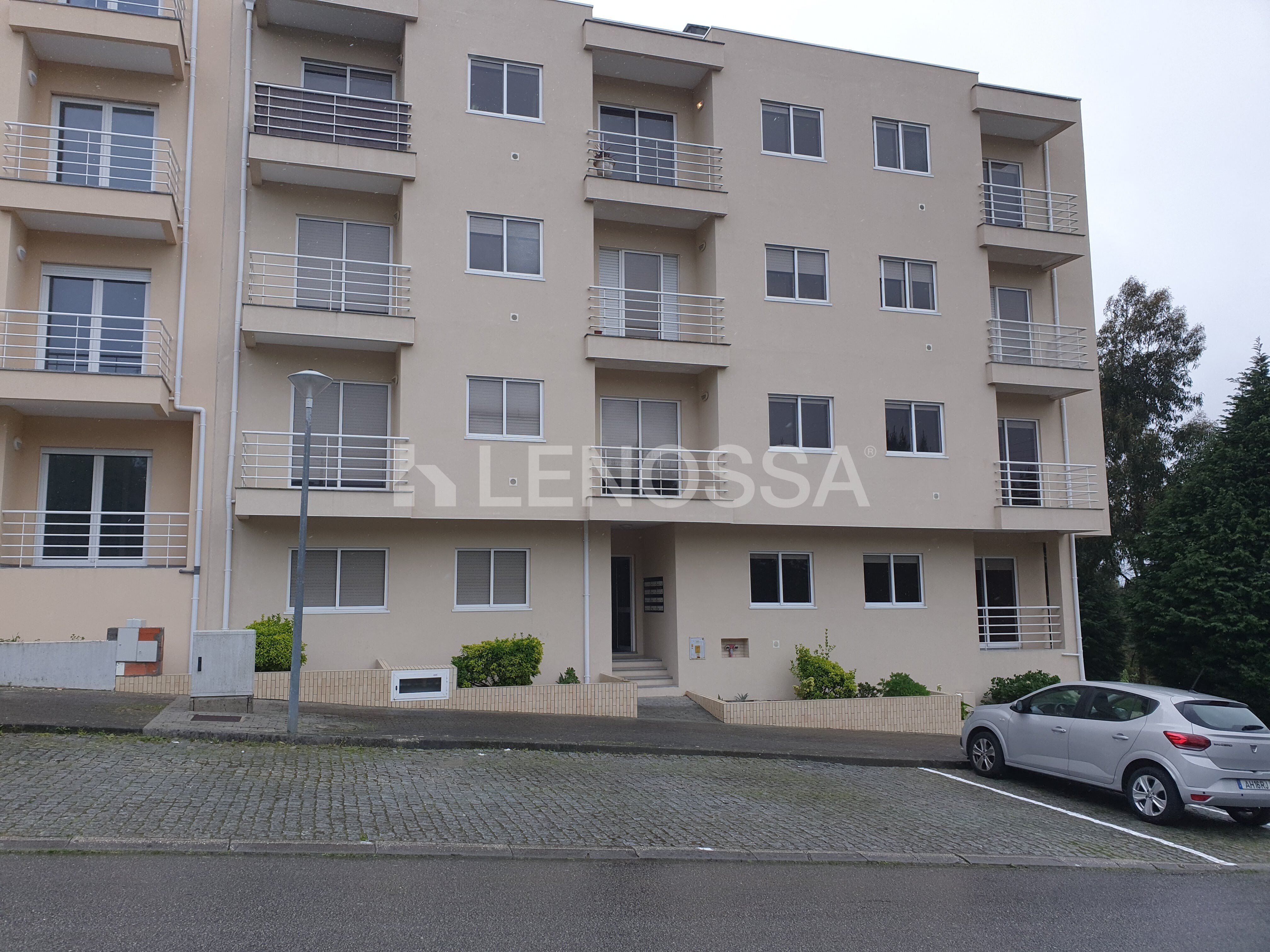 https://images.crm360.pt/imoveis/wlgpvp/foto_marca_agua/a0yemh3vcq7zwd0u0llw4.jpg