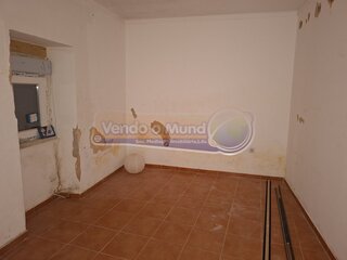 0qtc78508fsbyk586z2zbhi.jpg