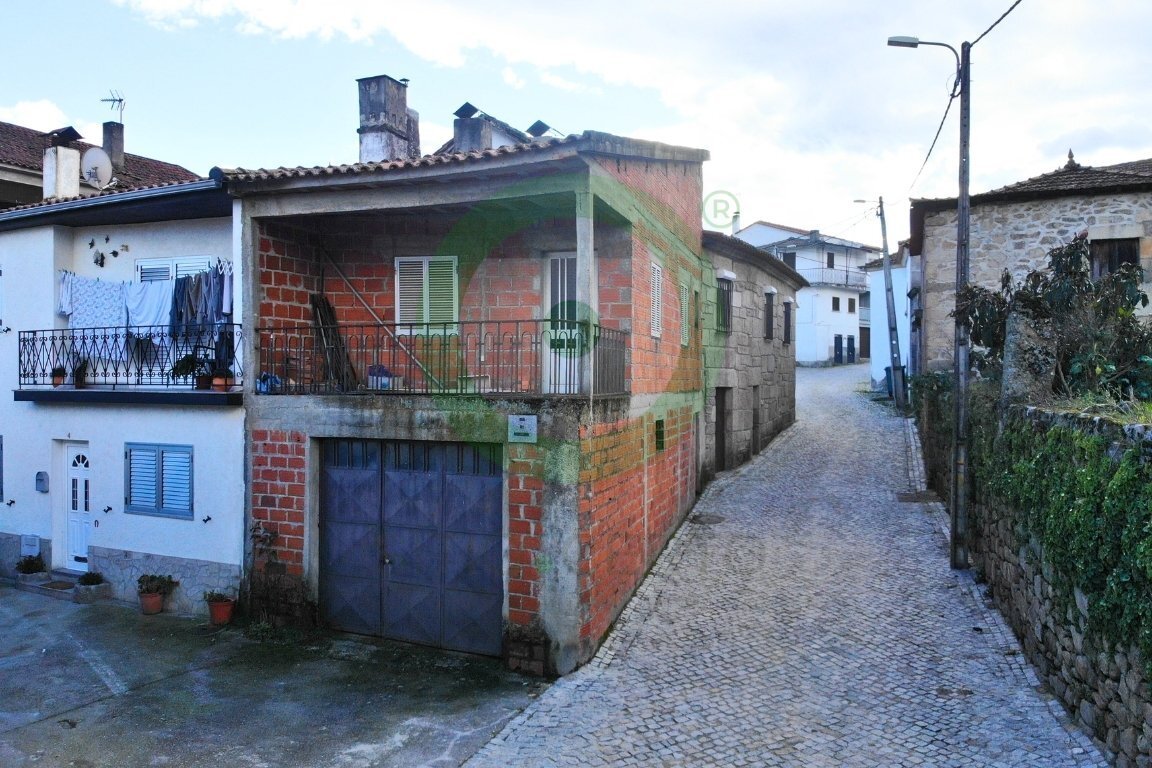 https://images.crm360.pt/imoveis/wm90n7/foto_marca_agua/w0pu12uc1mkjut4mu9zvej.jpg