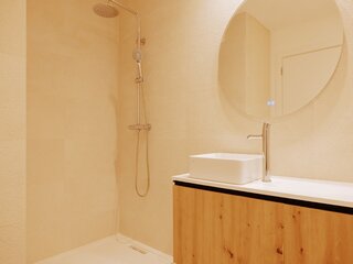 6702jhro4a9nqvtxsy5kt.jpeg