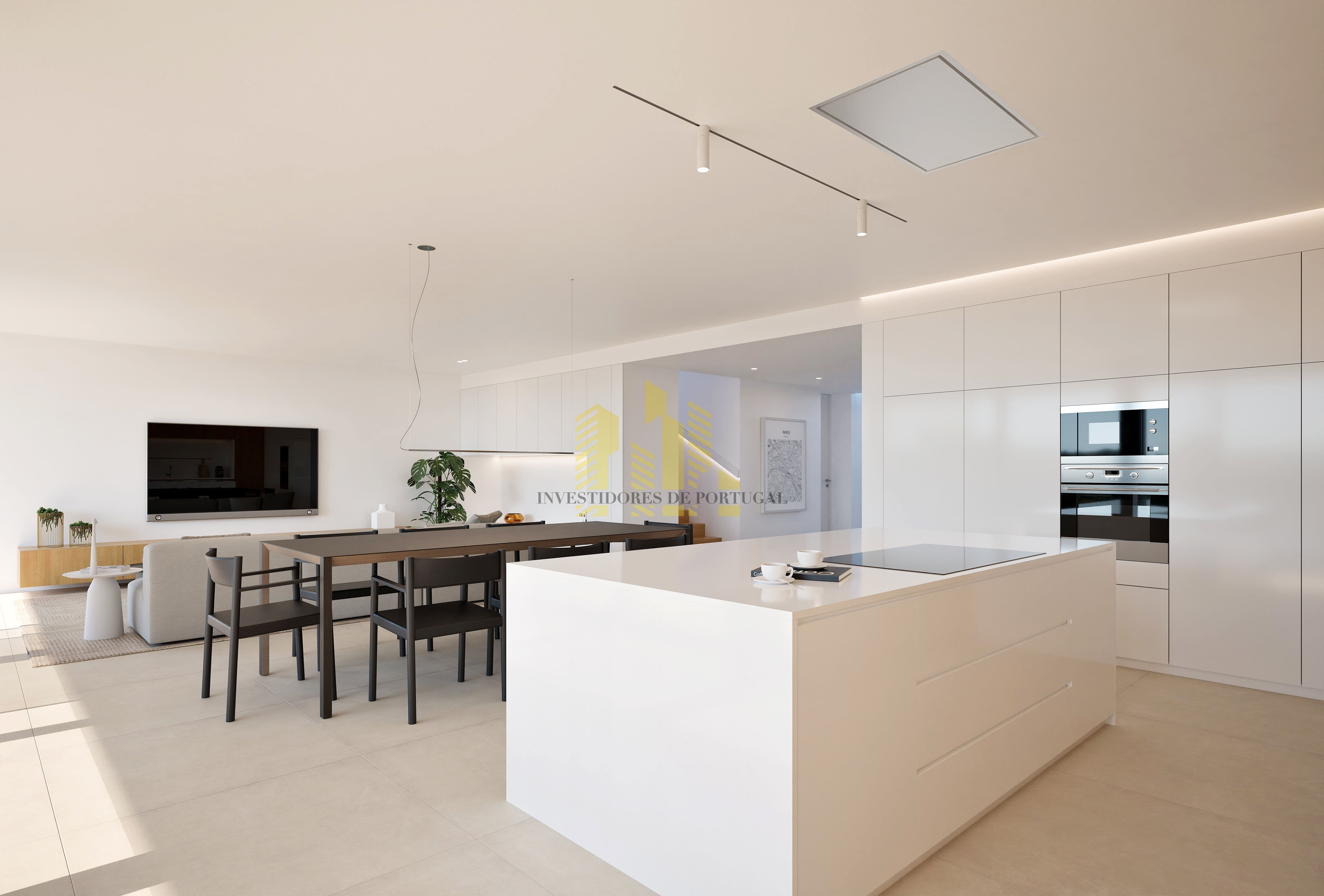 https://images.crm360.pt/imoveis/wm99n4/foto_marca_agua/ouzvh5ooiozyp31rhfynb.jpg