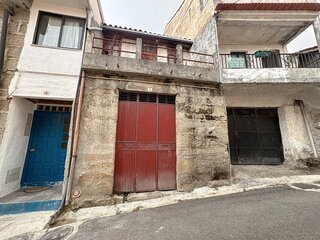 8ryvhd007qoajfqa5prr8w.jpg
