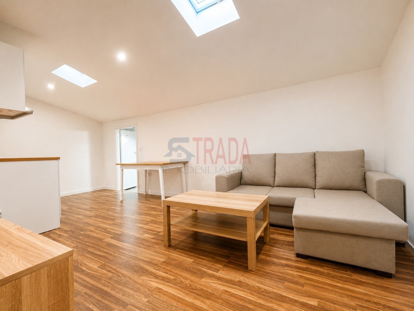 Apartamento T1 + 1