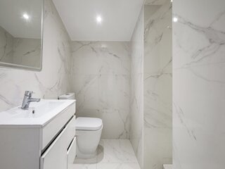 ygf221gpsf84rn8js0e46.jpg