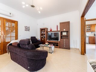 jry8g46ygxp58v6ytx3zl5.jpg