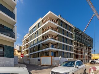 32qlw184xy2w5m7bediyd.jpg