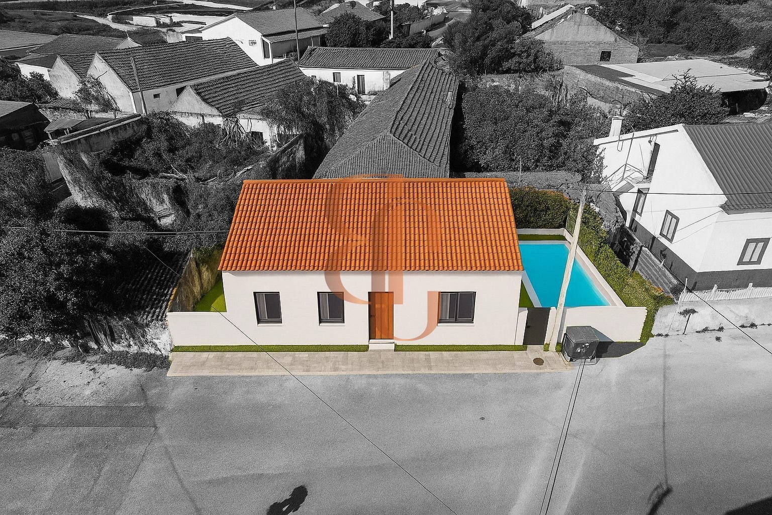 House T1