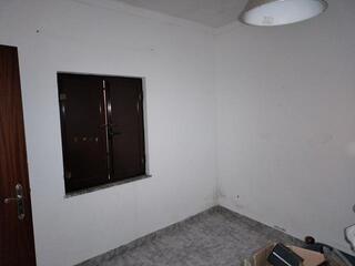b9hq83z5iktq952850jboi.jpg