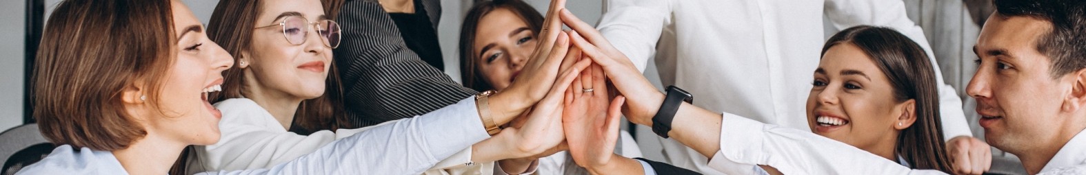 bg-image-topo-recruits-34mm93