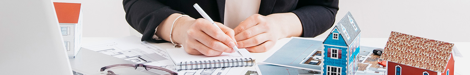 bg-image-topo-services-3o1gvj