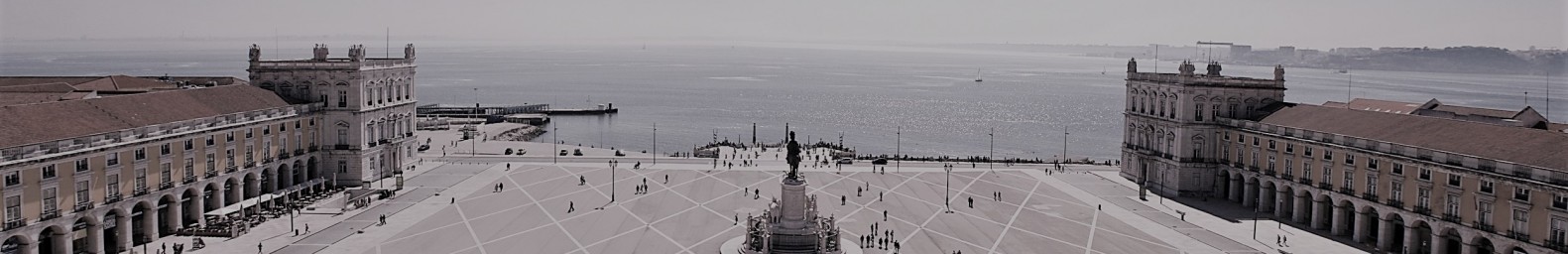 bg-image-topo-about-ow2m6j